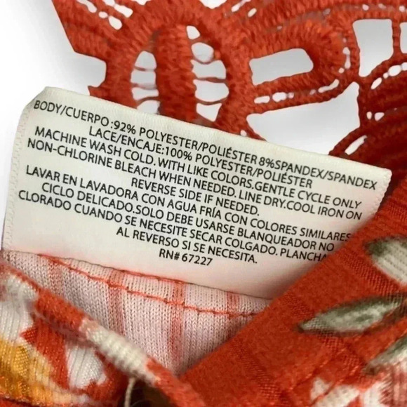 ❄️3/$15❄️ Bobbie Brooks Womens Shirt Coral with Flowers Size 2X Crochet Lace - Picture 5 of 7